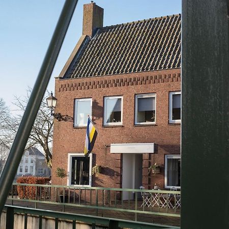 Yep! Slapen Bij De Sluis Bed & Breakfast Blokzijl Dış mekan fotoğraf