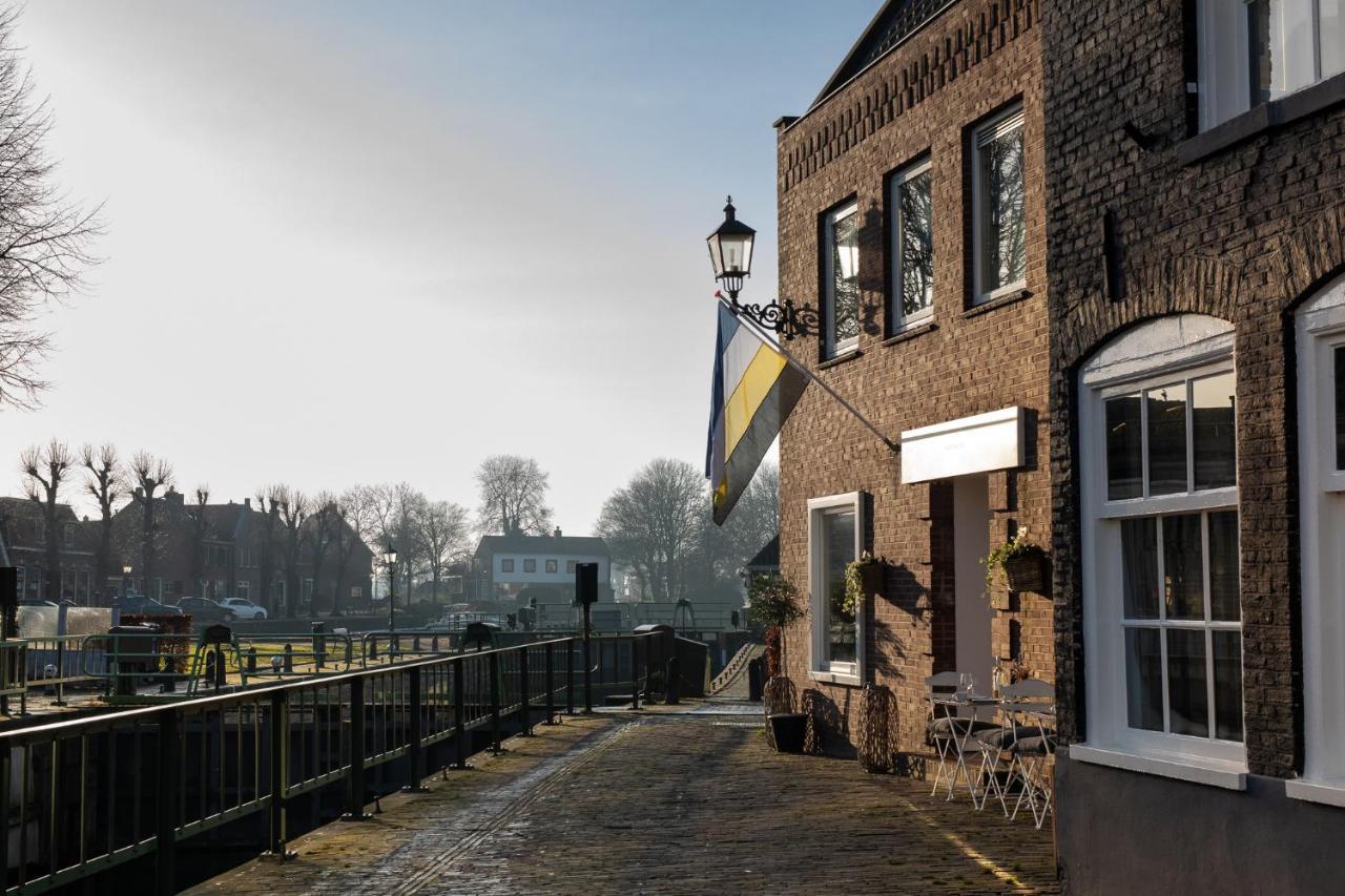 Yep! Slapen Bij De Sluis Bed & Breakfast Blokzijl Dış mekan fotoğraf